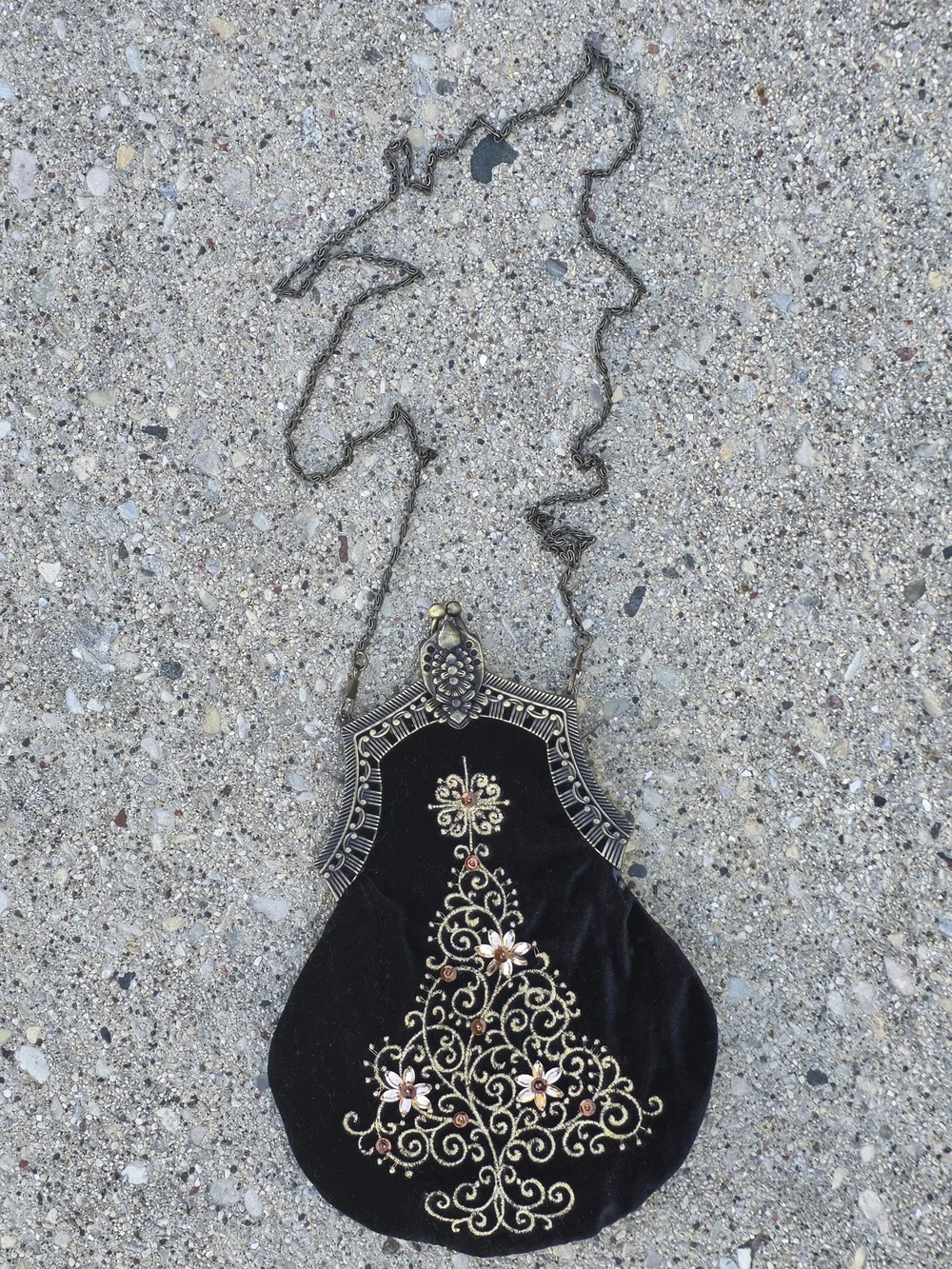 Black Velvet Embroidered Christmas Tree Evening Bag Chain Purse